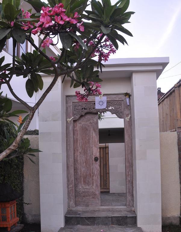 Ngetis Home Stay سانور المظهر الخارجي الصورة